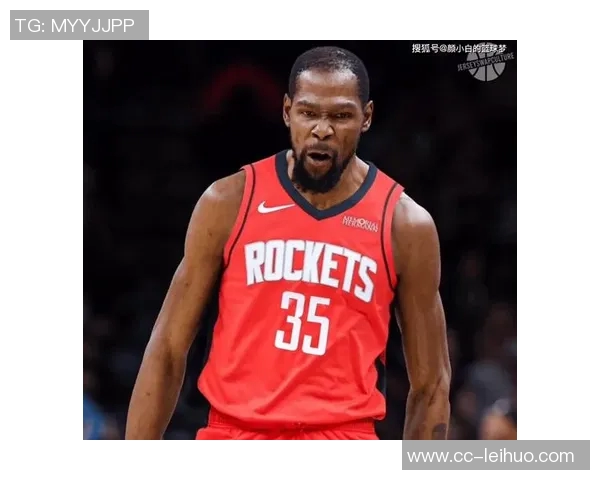 杜兰特强调赢得总冠军需依靠进攻而非单纯防守的重要性 杜兰特强调赢得总冠军需依靠进攻而非单纯防守的重要性