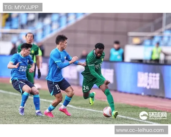 张玉宁第67分钟推射破门国安奋力追分1-2落后仍有希望 张玉宁第67分钟推射破门国安奋力追分1-2落后仍有希望