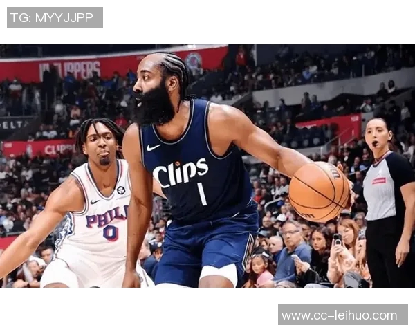 小卡采访时间仅七分钟引发关注球星采访为何如此短暂 小卡采访时间仅七分钟引发关注球星采访为何如此短暂