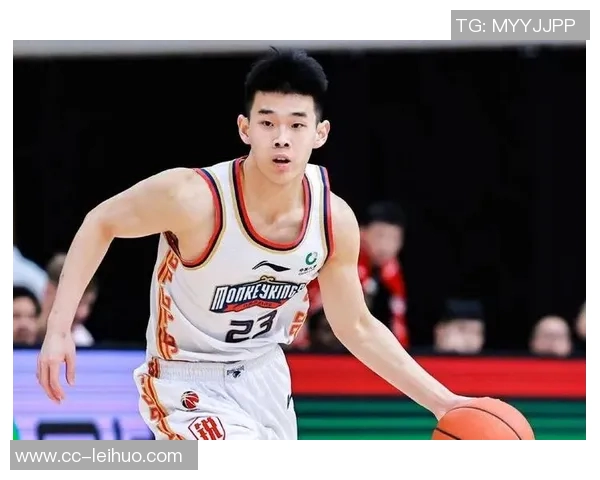 杨瀚森曾凡博林葳新赛季留洋开启国际篮球新征程