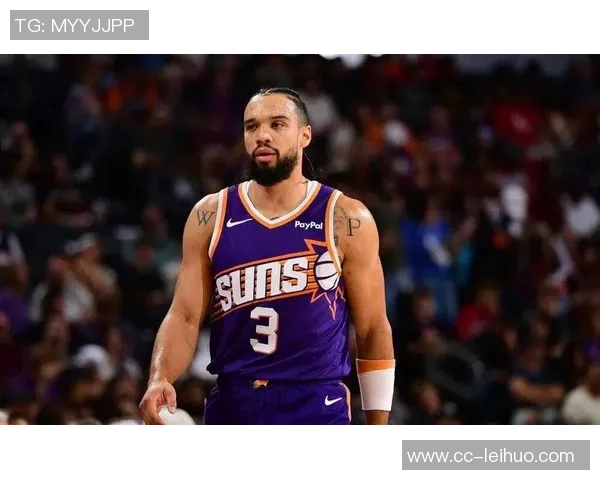 布克回应三分犯规争议称需查规则手册并提及狄龙被詹姆斯撞倒事件