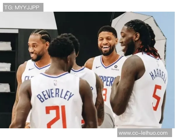 快船在与保罗分手后展现强劲实力近期进攻防守均跻身联盟前十