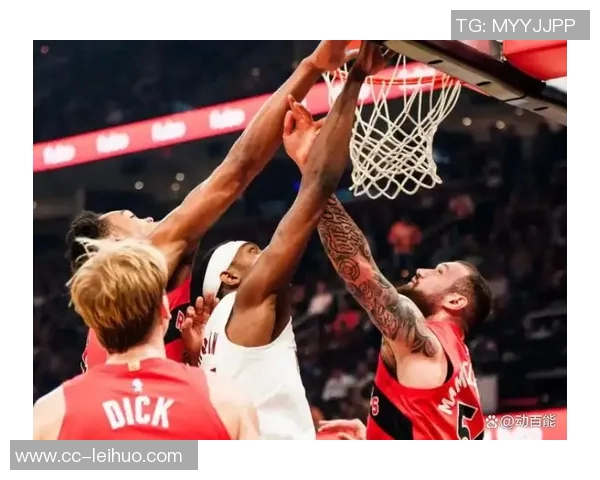 猛龙半场领先骑士13分巴恩斯表现出色米切尔状态低迷仅得8分